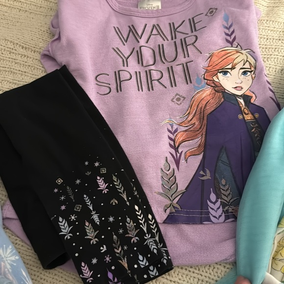 4T Disney Princess Bundle - Picture 3 of 8